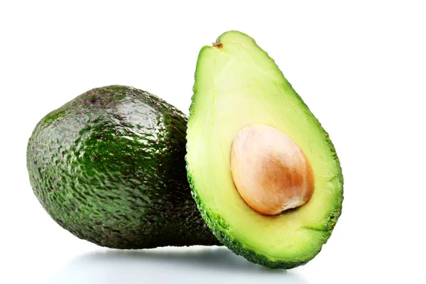 Avocado isoliert auf weiß — Stockfoto