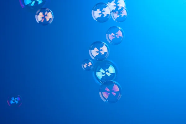 Mavi arkaplanda sabun köpüğü — Stok fotoğraf