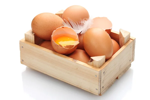鶏卵白で隔離される木製の箱 — ストック写真