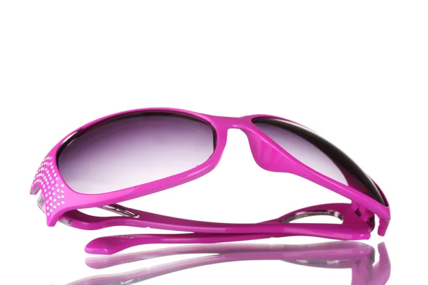 Kvinnors rosa solglasögon med diamanter isolerad på vit — Stockfoto