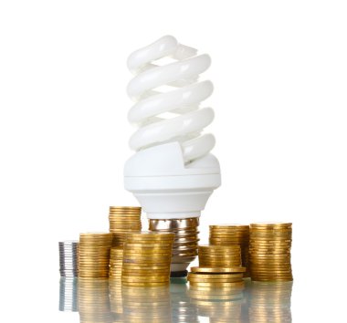 enerji tasarruflu lamba ve para üzerine beyaz izole