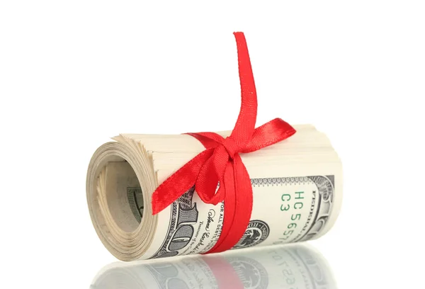 Un montón de billetes de cien dólares atados cinta roja aislada en blanco — Foto de Stock