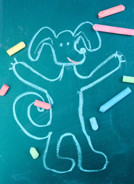 Perro, dibujo de niño con tiza — Foto de Stock