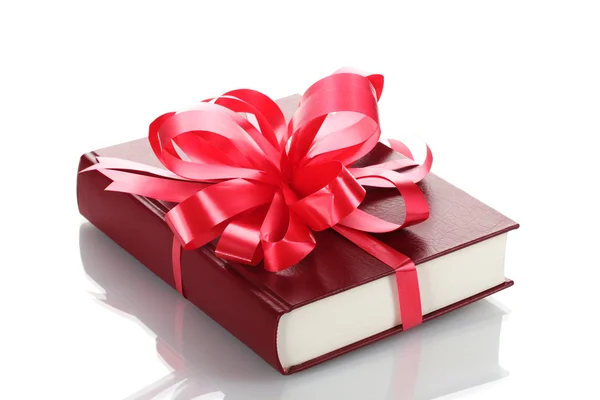 Röda boken för gåva isolerad på vit — Stockfoto