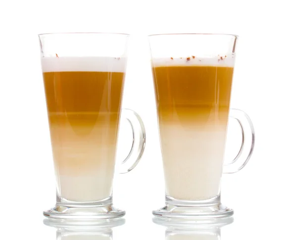 Fragante jalá café con leche en copas de vidrio aisladas en blanco —  Fotos de Stock