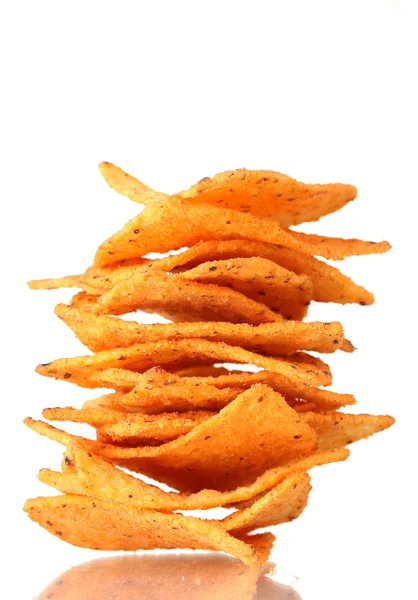 Batatas fritas saborosas isoladas em branco — Fotografia de Stock