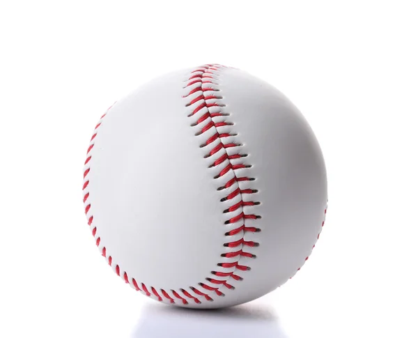 Bola de beisebol isolada em branco — Fotografia de Stock