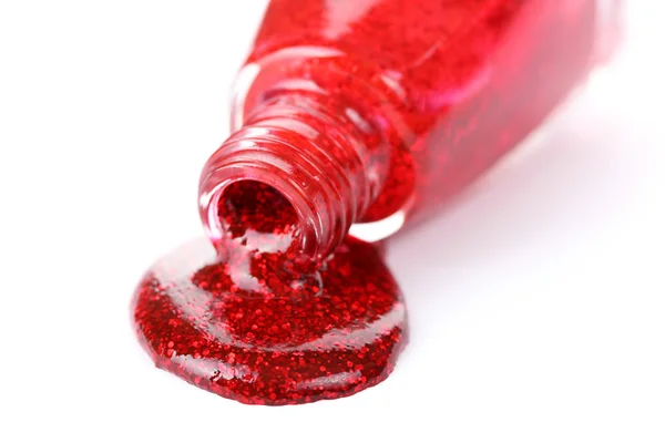 Rött nagellack isolerat på vitt — Stockfoto