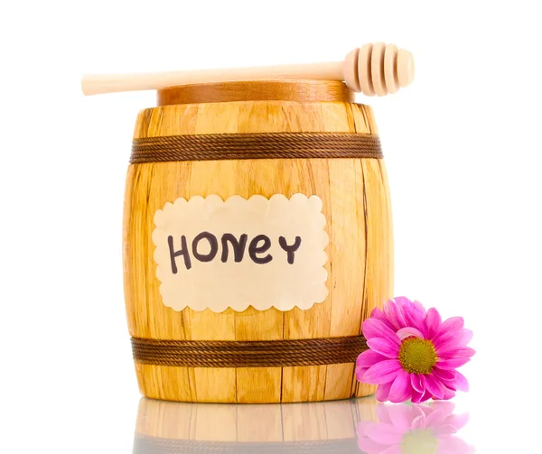 Miel dulce en barril con rociador aislado sobre blanco — Foto de Stock