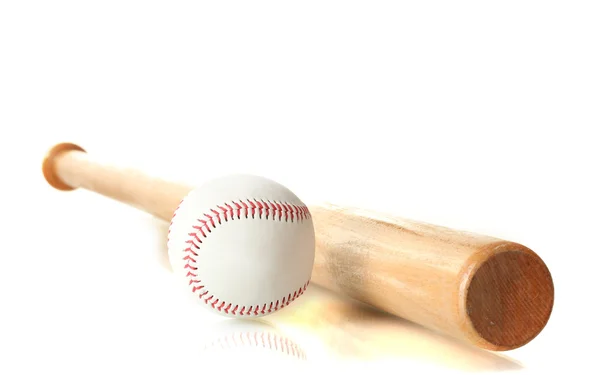 Baseballball und Schläger isoliert auf weiß — Stockfoto