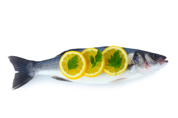 Свіжа риба з лимоном і петрушкою ізольована на білому — стокове фото