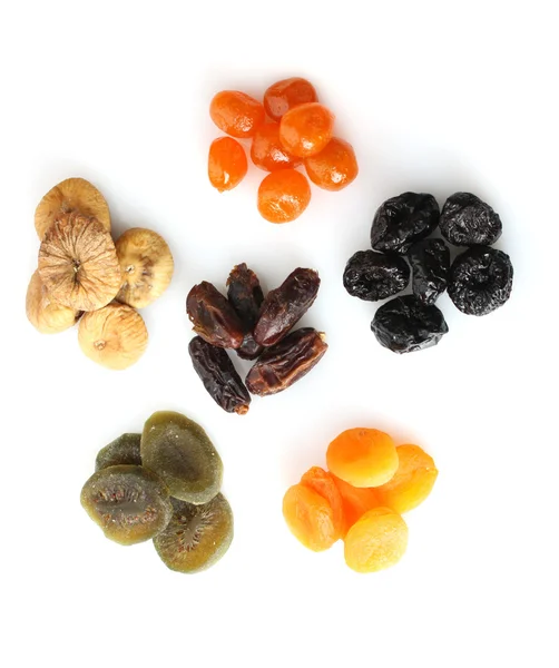Frutas secas aisladas en blanco —  Fotos de Stock