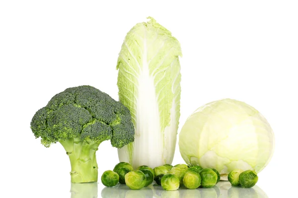 Friss káposztafélék és a brokkoli elszigetelt fehér — Stock Fotó