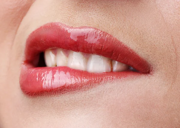 Güzel parlak dudak makyaj — Stok fotoğraf