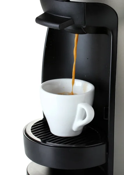 Máquina de café expreso vertiendo café en taza aislada en blanco —  Fotos de Stock