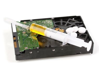 sabit disk sürücüsü üzerinde beyaz izole onarım Tarih
