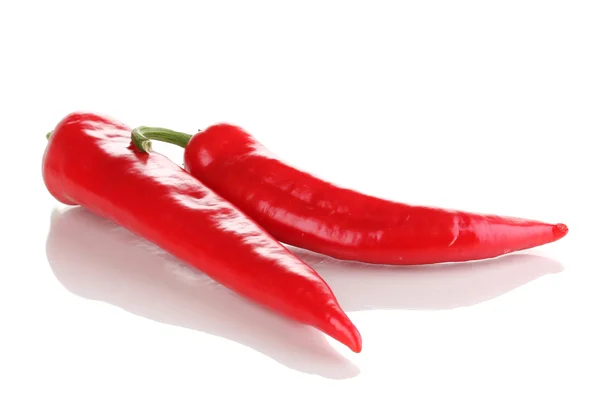 Röd hoade Chilipeppar isolerad på vit — Stockfoto