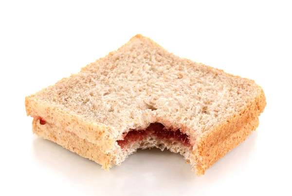 Sandwich mordido con mermelada aislada en blanco — Foto de Stock