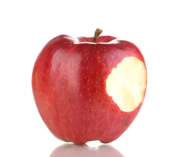 Kırmızı ısırılmış elma beyaz üzerine izole edilmiş. — Stok fotoğraf