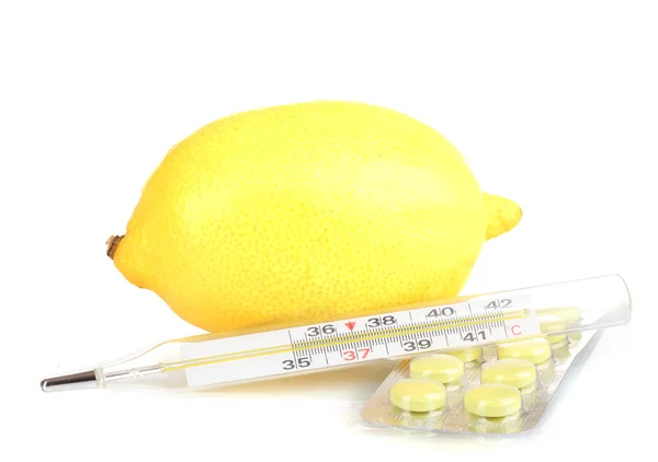 柠檬、 丸和温度计上白色隔离 — 图库照片
