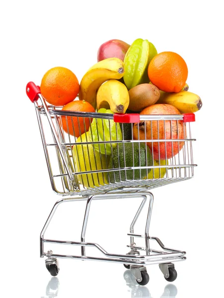 Sortiment exotického ovoce v nákupní košík izolovaných na bílém — Stock fotografie