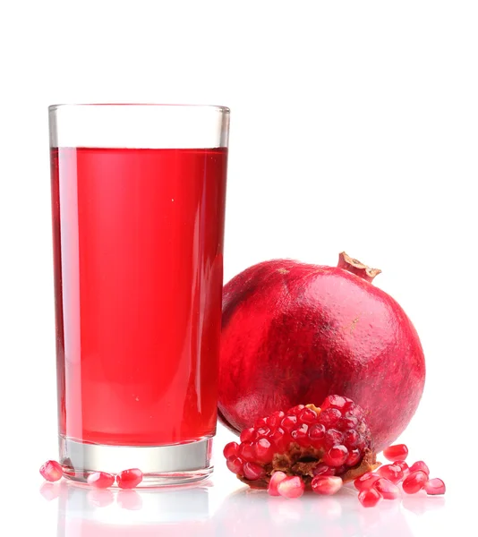 Ripe pomergranate and glass of juice isolated on white — Stock Photo, Image