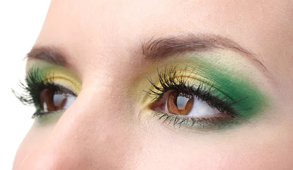 Belos olhos femininos com maquiagem brilhante — Fotografia de Stock