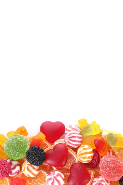 흰색에 분리되어 있는 화려 한 젤리 사탕 — 스톡 사진