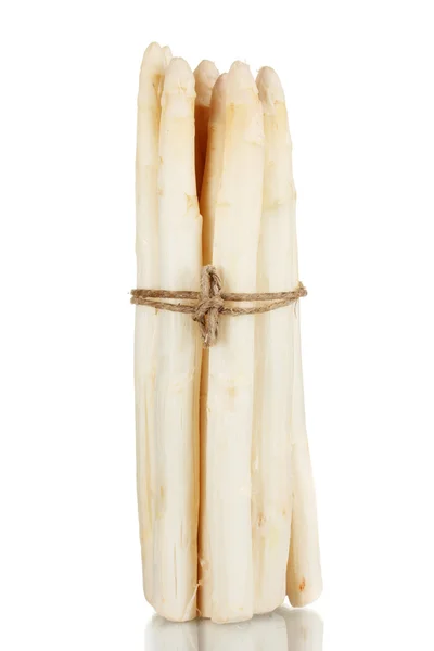 Bellissimo asparago bianco isolato su bianco — Foto Stock