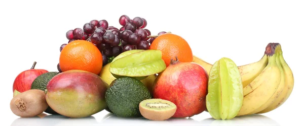 흰색에 분리되어 있는 갖가지 이국적 인 과일들 — 스톡 사진