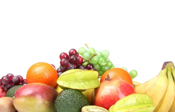 Berbagai macam buah-buahan eksotis terisolasi di atas putih — Stok Foto
