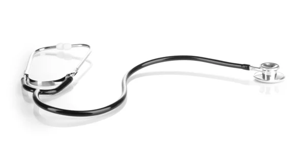 Lékařský stetoskop izolovaný na bílém — Stock fotografie