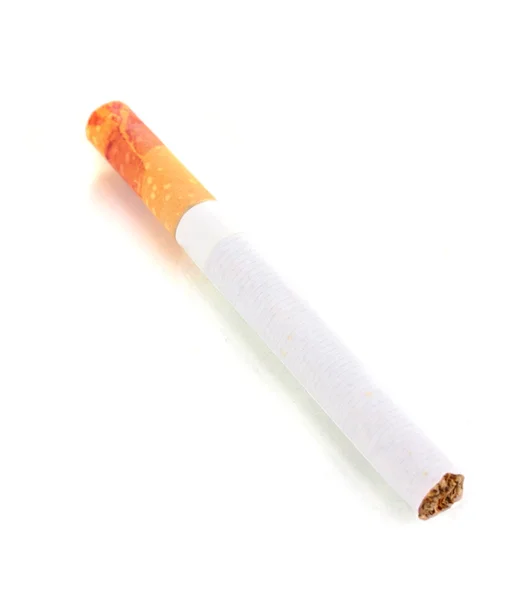 Сигаретный зад, изолированный на белом — стоковое фото