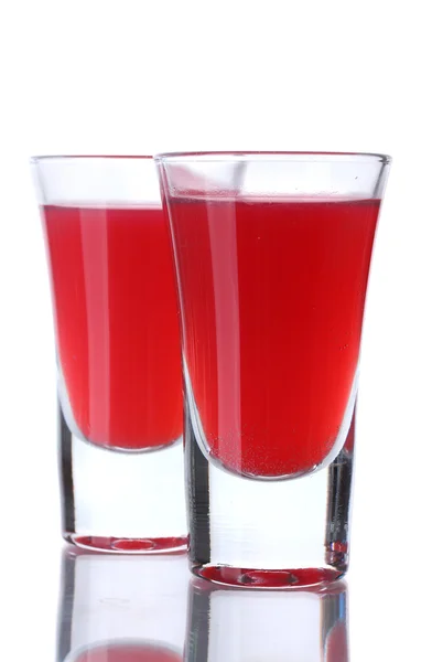 Blutige Cocktails auf weißem Grund — Stockfoto