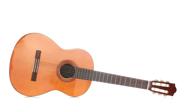 Guitarra retro isolado em branco — Fotografia de Stock