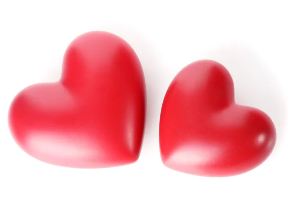 白で隔離される 2 つの装飾的な赤の心 — ストック写真