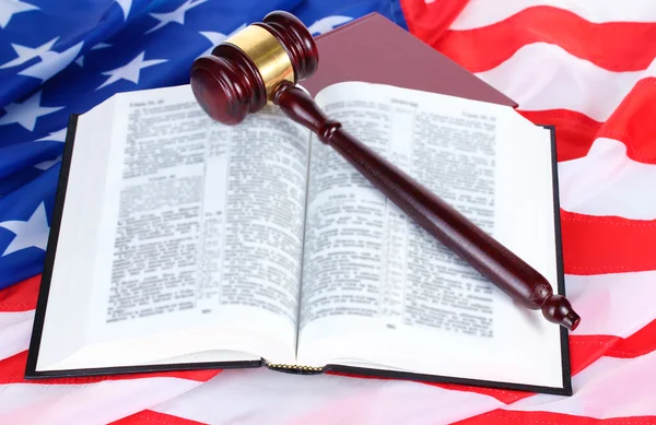 Judge gavel and books on american flag background — Stock Photo, Image