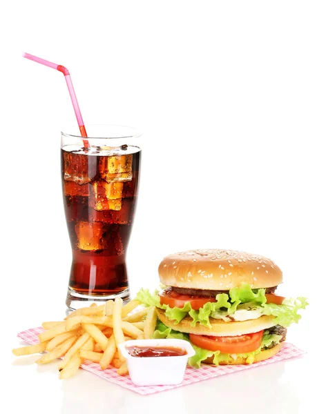 Stor och välsmakande hamburgare och stekt potatis med cola isolerad på vit — Stockfoto