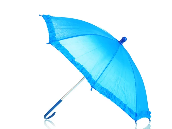 Modrý deštník izolovaných na bílém — Stock fotografie
