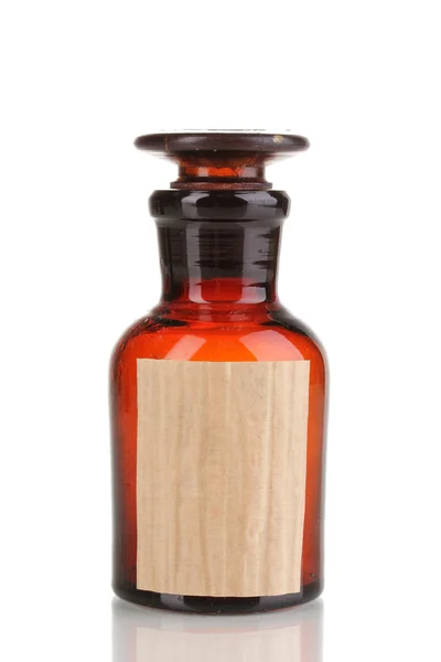 Medizinflasche mit Blanko-Etikett isoliert auf weiß — Stockfoto