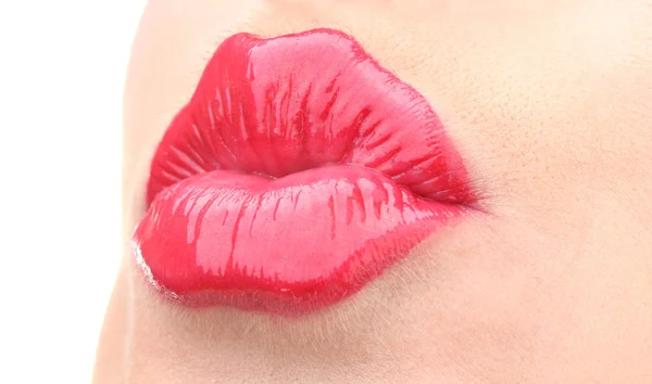 Hermoso maquillaje de glamour labios de brillo rojo — Foto de Stock