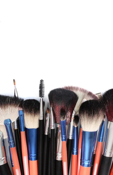 Make-up borstels geïsoleerd op wit — Stockfoto