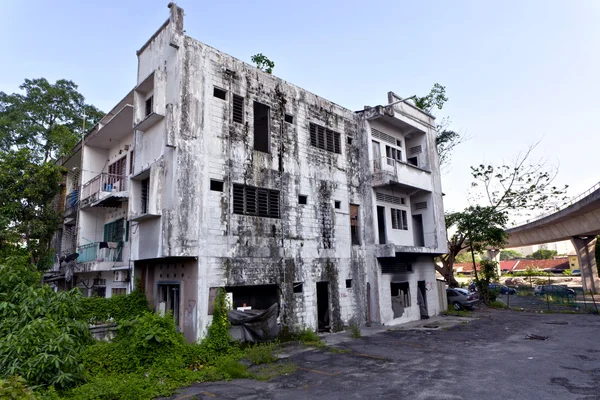 Forsaken house in Kuala Lumpur — Stock Photo, Image