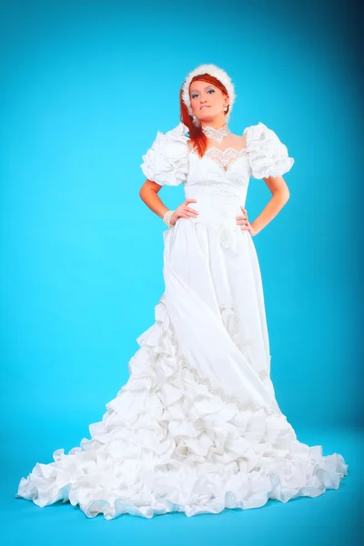 Kar kraliçesi elbise güzel zencefil — Stok fotoğraf