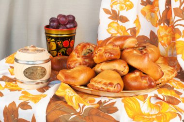 pasta plaka ile natürmort