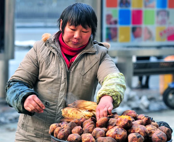 Kinesisk mat säljaren — Stockfoto