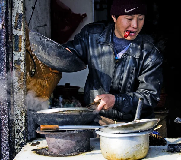 Čínská kuchařka — Stock fotografie