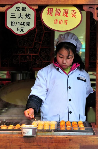 Vendedor de comida china Imágenes de stock libres de derechos