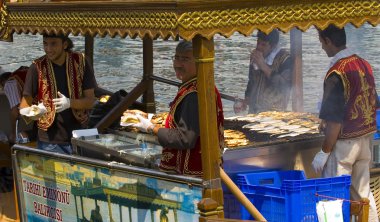 Food boat clipart