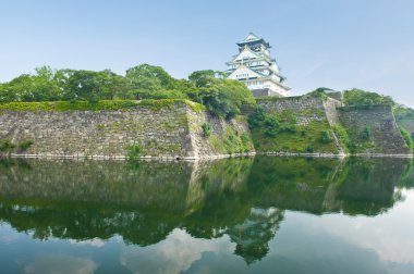 Osaka Castle clipart